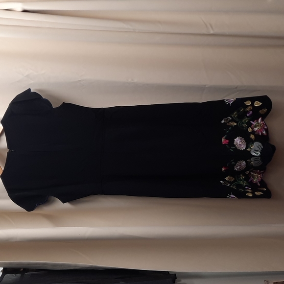 Foxidox Black Imbroidered Cup Sleeves L Dress - Picture 5 of 10